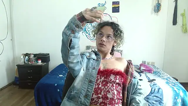 fenixmfx19 online show from March 3, 7:07 pm