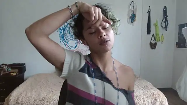 fenixmfx19 online show from February 23, 7:07 pm