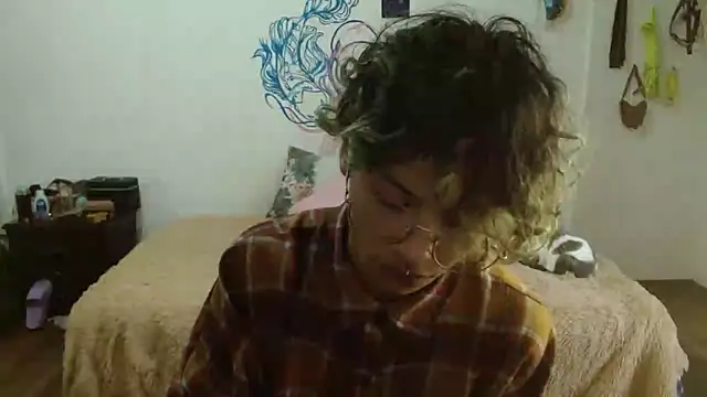 fenixmfx19 online show from February 23, 10:09 pm