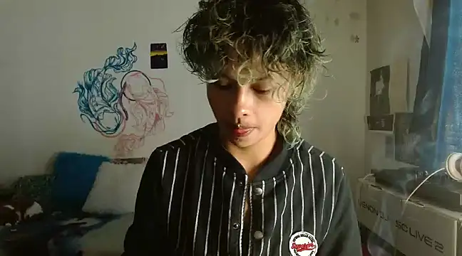 fenixmfx19 online show from December 26, 3:10 pm