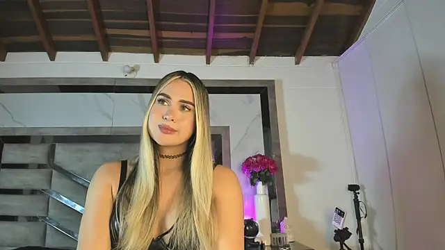 sahara sweet00 online show from April 10, 9:44 pm