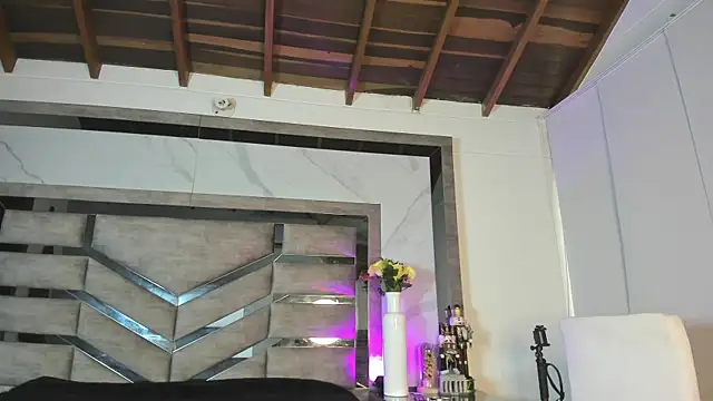 sahara sweet00 online show from February 8, 9:12 pm