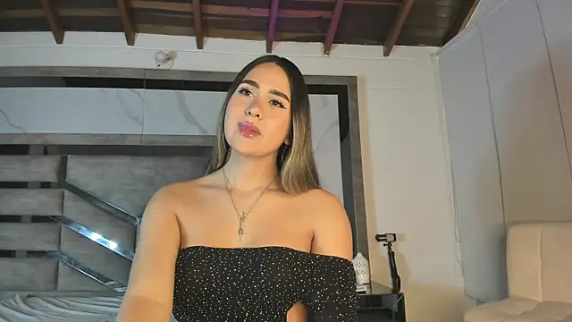 sahara sweet00 online show from March 26, 8:18 pm