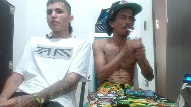 damian bottom bigcock online show from March 12, 9:45 pm