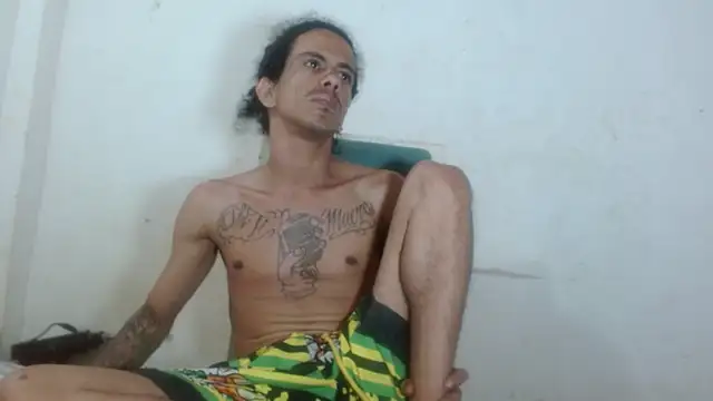 damian bottom bigcock online show from November 16, 6:01 pm