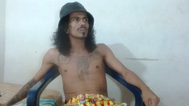 Snapshot of damian_bottom_bigcock chatting on February 9, 3:10 pm damian bottom bigcock online show from February 9, 3:10 pm