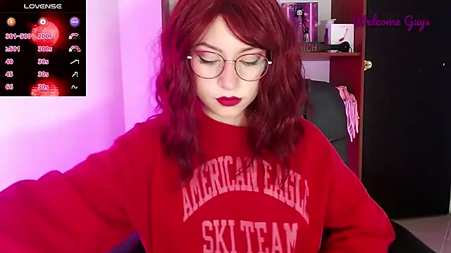 Snapshot of Celeste_Ford_18 chatting on November 27, 10:32 pm Celeste Ford 18 online show from November 27, 10:32 pm