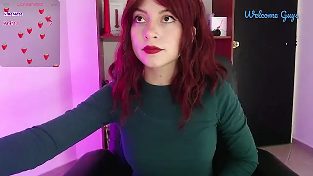 Snapshot of Celeste_Ford_18 chatting on November 6, 12:14 am Celeste Ford 18 online show from November 6, 12:14 am