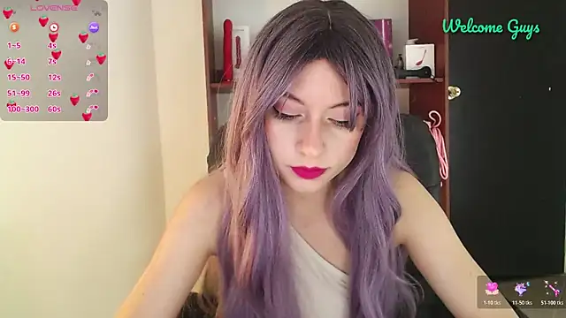 Snapshot of Celeste_Ford_18 chatting on October 19, 9:17 pm Celeste Ford 18 online show from October 19, 9:17 pm