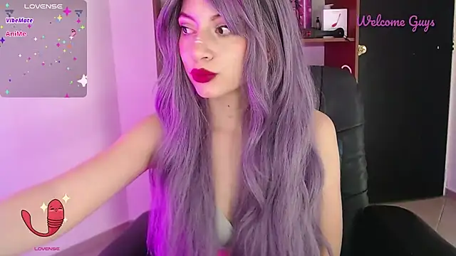 Snapshot of Celeste_Ford_18 chatting on October 18, 9:17 pm Celeste Ford 18 online show from October 18, 9:17 pm
