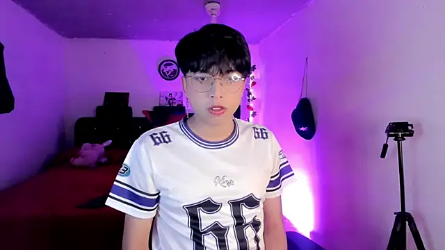 AnggelONfiree online show from January 17, 5:55 am