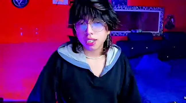 AnggelONfiree online show from February 4, 8:24 am