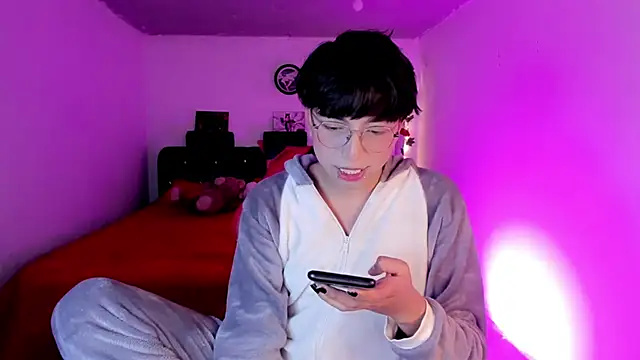 AnggelONfiree online show from November 20, 3:40 am