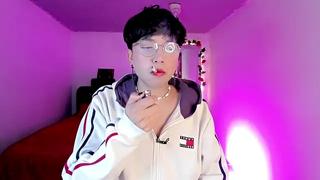 AnggelONfiree online show from November 23, 8:35 am