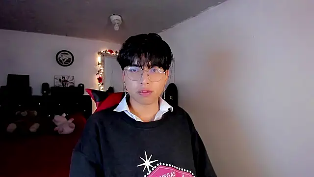 AnggelONfiree online show from February 3, 2:53 am