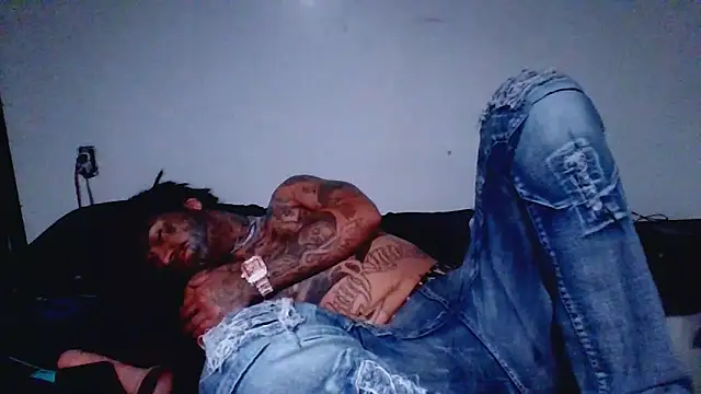 Azazelihornyasf online show from December 17, 2:38 am