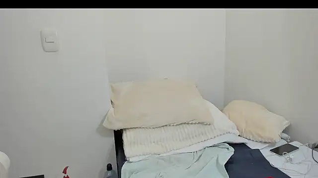 Bellaisa online show from December 5, 3:21 pm