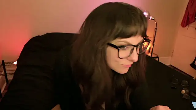 Snapshot of Evagirl88 chatting on March 4, 6:10 am Evagirl88 online show from March 4, 6:10 am