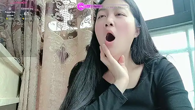 luoxuwen online show from March 29, 4:25 am