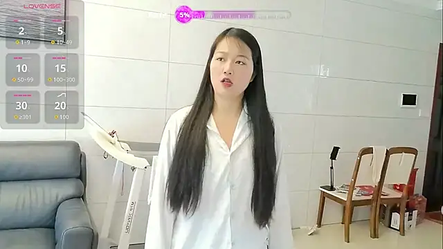 luoxuwen online show from March 20, 1:28 am