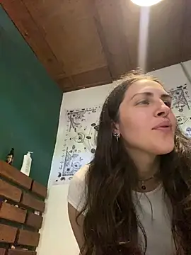 isadelasestrellas online show from March 1, 5:57 pm