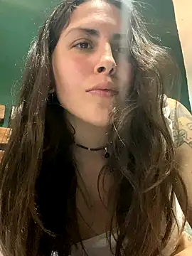 Snapshot of isadelasestrellas chatting on September 23, 7:21 pm isadelasestrellas online show from September 23, 7:21 pm