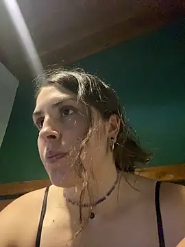 isadelasestrellas online show from December 20, 9:39 pm