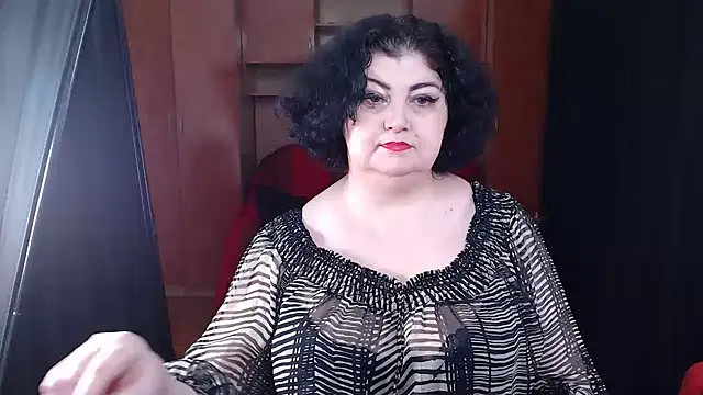 Snapshot of _MissJ_ chatting on February 13, 11:37 pm MissJ online show from February 13, 11:37 pm
