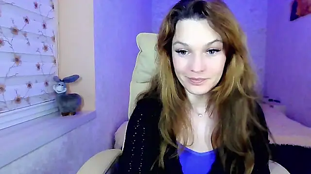 impossibleluna online show from March 14, 7:20 pm