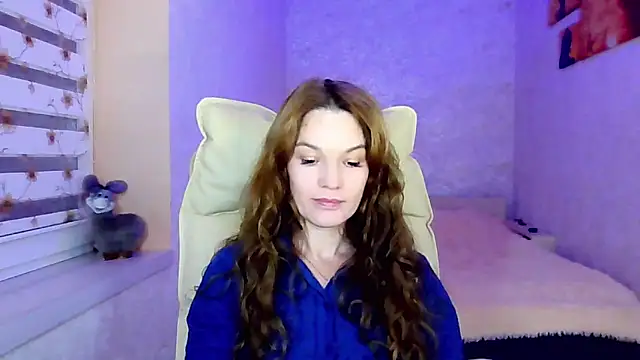 Snapshot of impossibleluna chatting on October 2, 6:00 pm impossibleluna online show from October 2, 6:00 pm