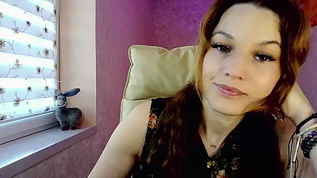 impossibleluna online show from March 17, 7:22 am