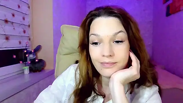 Snapshot of impossibleluna chatting on May 8, 8:12 pm impossibleluna online show from May 8, 8:12 pm