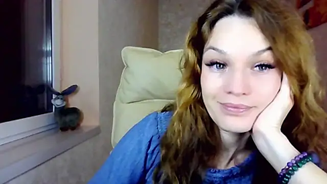 impossibleluna online show from February 7, 4:26 pm