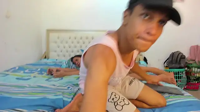 fenixonfire  online show from March 5, 11:38 pm