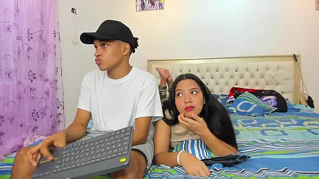 fenixonfire  online show from February 9, 9:06 pm