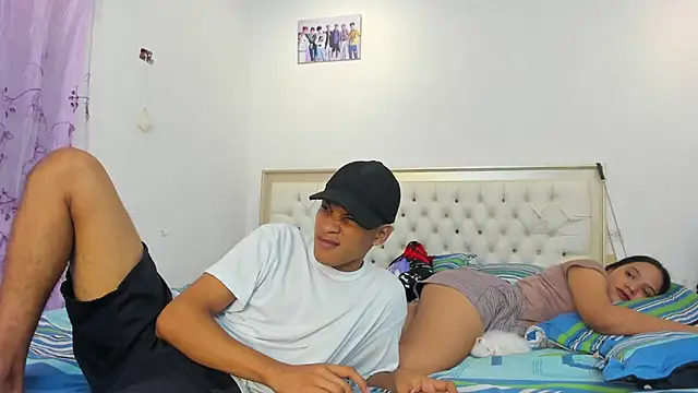 fenixonfire  online show from February 24, 11:30 pm