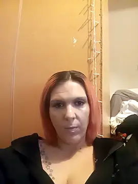 Geilesie32 online show from December 22, 10:10 pm