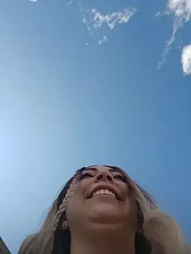 madelaine- online show from November 17, 6:56 pm