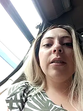 madelaine- online show from January 9, 7:21 pm