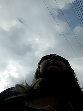 madelaine- online show from November 19, 8:09 pm