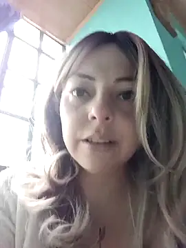 madelaine- online show from December 4, 6:51 pm