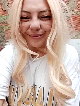 madelaine- online show from March 23, 6:19 pm