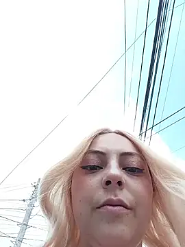 madelaine- online show from February 6, 6:37 pm