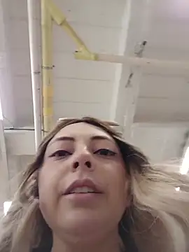 madelaine- online show from November 4, 6:33 pm