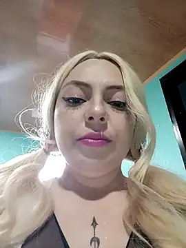 madelaine- online show from April 16, 9:39 pm