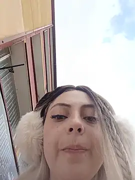 madelaine- online show from October 21, 8:08 pm