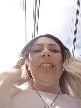 madelaine- online show from October 30, 6:49 pm