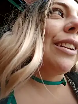 madelaine- online show from November 16, 9:08 pm