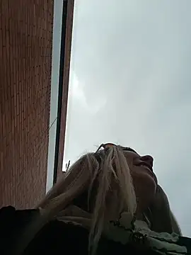 madelaine- online show from November 11, 7:52 pm