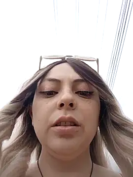 madelaine- online show from November 2, 4:12 pm